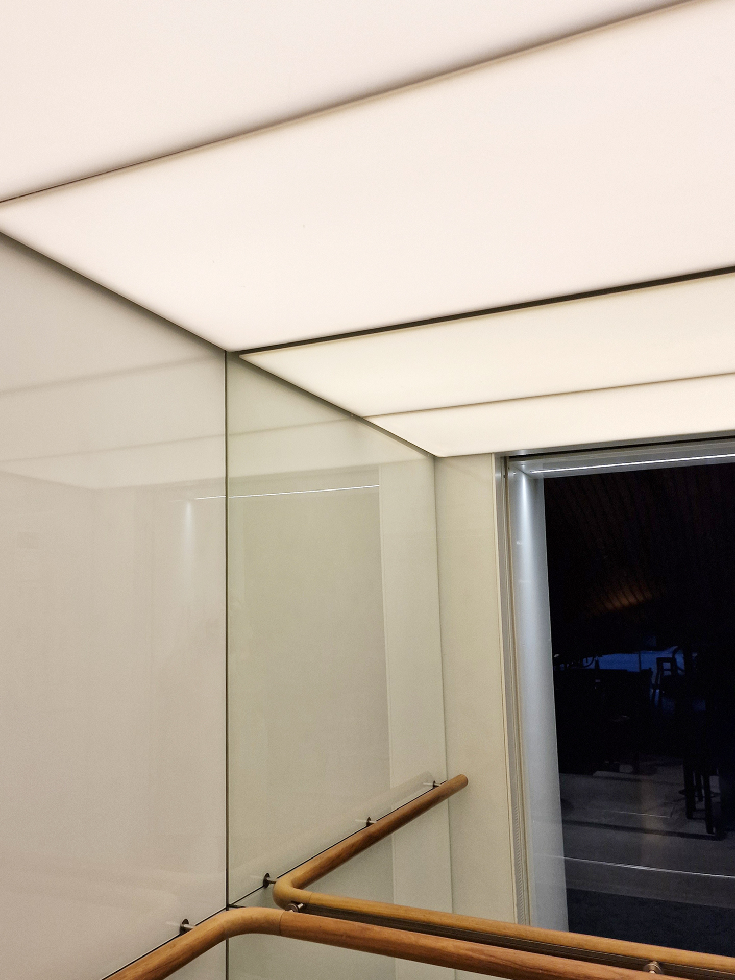 AICCI frameless lift light panels